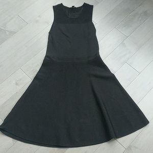 Ann Taylor black sleeveless flare dress size small